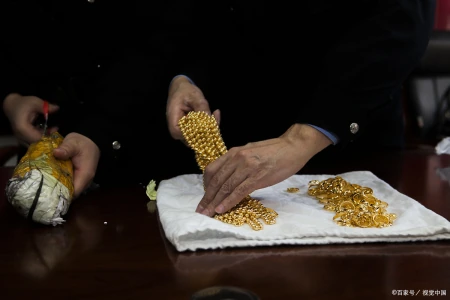 为什么在自己家院子里挖到的黄金不能算自己的？-自家院子里挖出的黄金算谁的